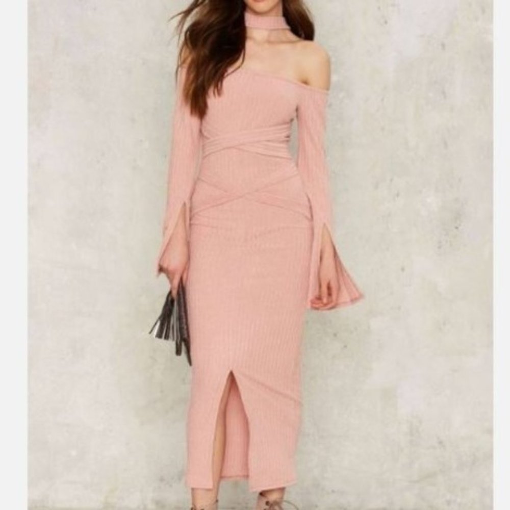 Lavish Alice Love to Splits Ribbed Dress Size (S)